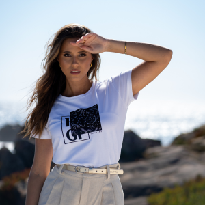 T-shirt com renda